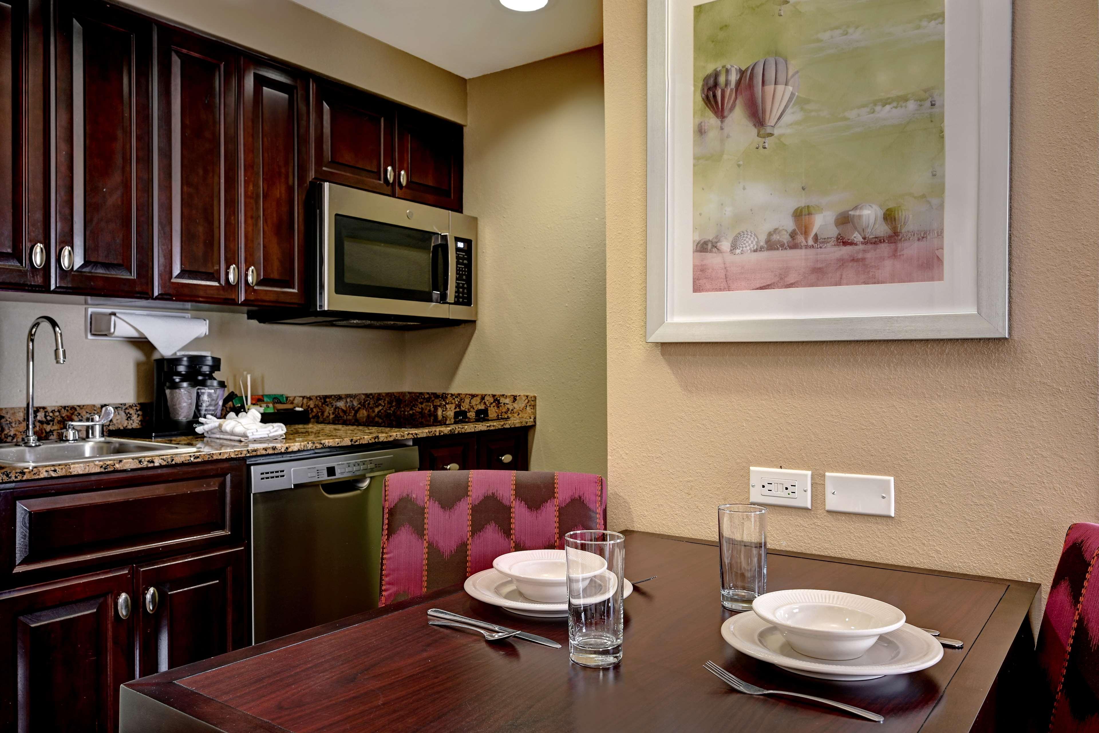 Homewood Suites By Hilton Albuquerque Airport מראה חיצוני תמונה